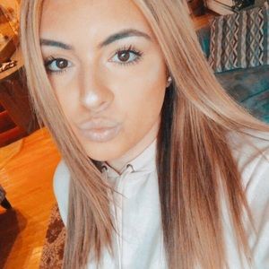 Meet your Posher, Alexa